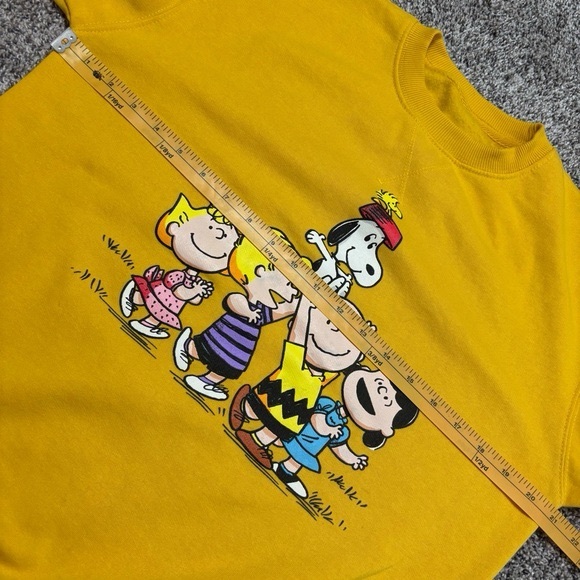 Peanuts Yellow Graphic Women's Sweatshirt - Picture 5 of 7